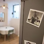 NEWLY RENOVATED FLAT- Batignolles Paris 17