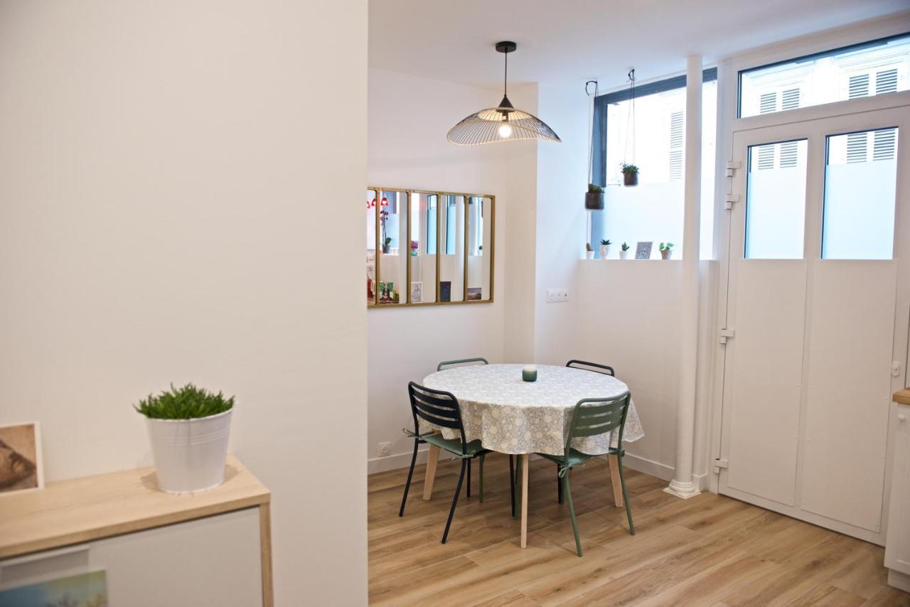 Newly Renovated Flat- Batignolles 17 Paris