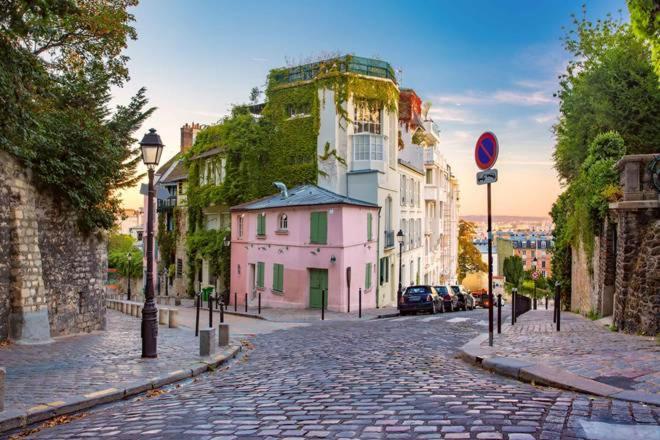 Newly Renovated Flat- Batignolles 17 *